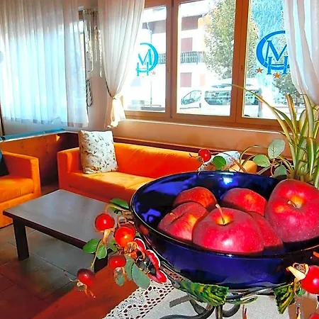 מלון Orsa Maggiore