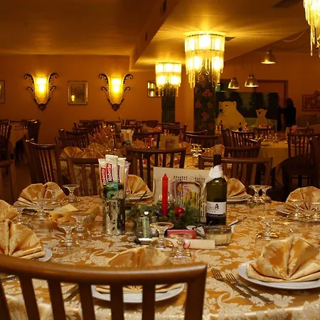 Szálloda Orsa Maggiore 3*